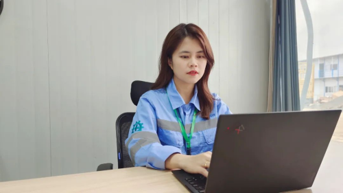 全球太阳集团tyc1286人丨余芮菁：以医者的专业姿势 在知行合一中自动担任作为