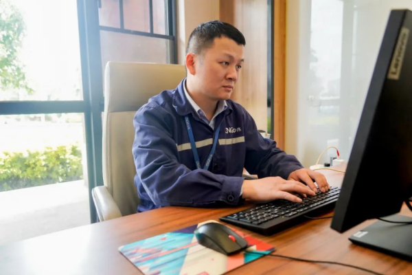 中国·tyc1286太阳成集团(股份)有限公司-官方网站