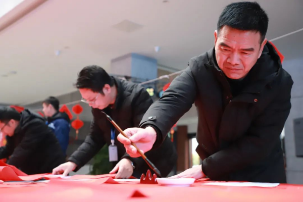 中国·tyc1286太阳成集团(股份)有限公司-官方网站