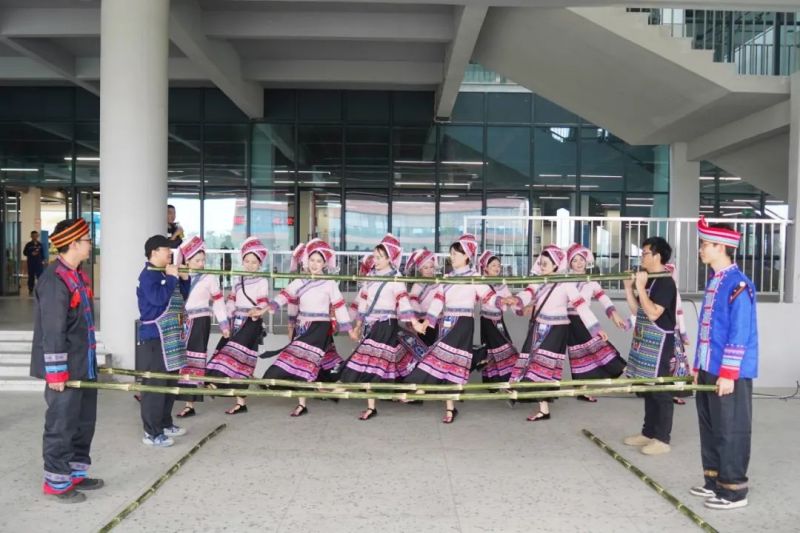 中国·tyc1286太阳成集团(股份)有限公司-官方网站