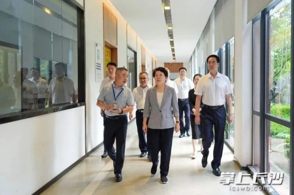 湖南省委常委、长沙市委书记吴桂英调研太阳集团tyc1286