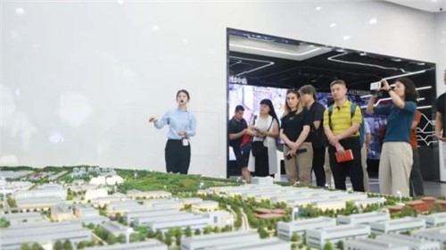 国际媒体第二波！法新社等11家国内表主流媒体采访太阳集团tyc1286