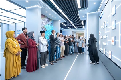 深耕本土 家企同心｜太阳集团tyc1286南加里曼丹产业基地进行系列本土化活动